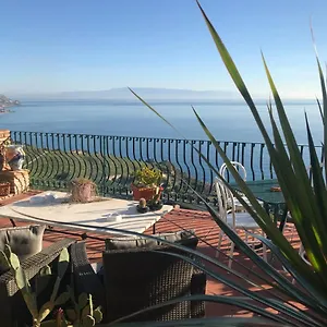 Bed and breakfast La Terrazza Sul Mare Taormina