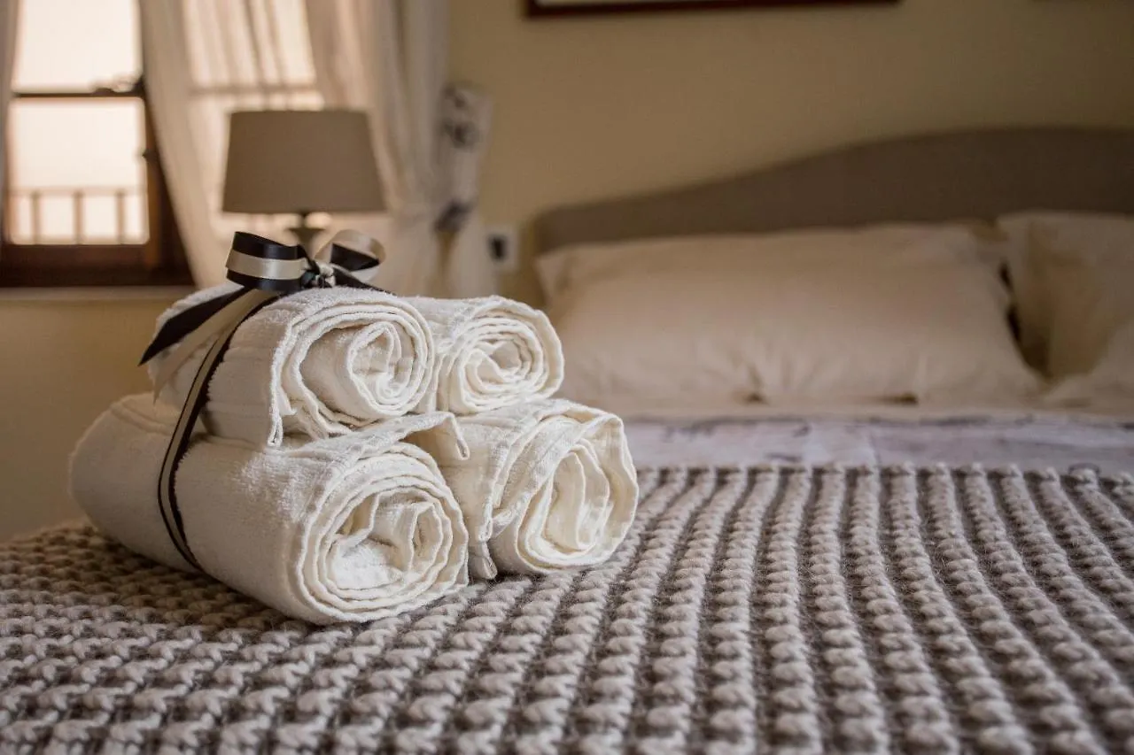 Hotel Perle D'Ambra Lucca 2*,  Italia