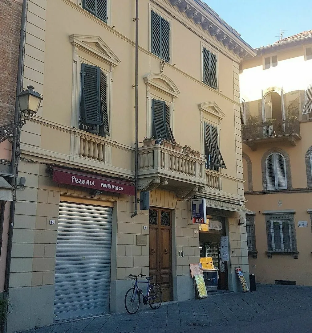 Hotel Perle D'Ambra Lucca 2*,  Italia